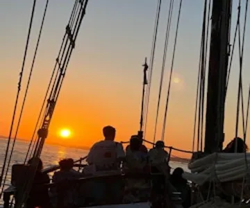 Benagil: 5-Hr Sunset Cave Cruise